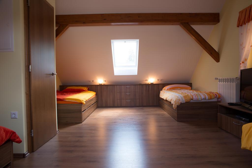 Charming Countryside House Apartment Lome ห้อง รูปภาพ